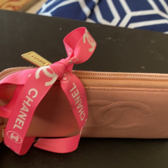 Chanel long wallet/clutch 100% auth w code. - Picture 11 of 12